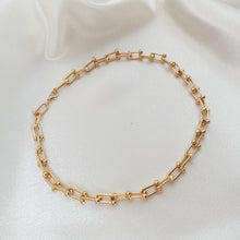 Load image into Gallery viewer, Hunny Ryder Honey Ryder U Chain necklace gold plated

