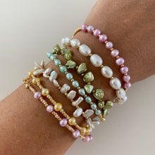 Load image into Gallery viewer, Oh, She Vine Bracelet
