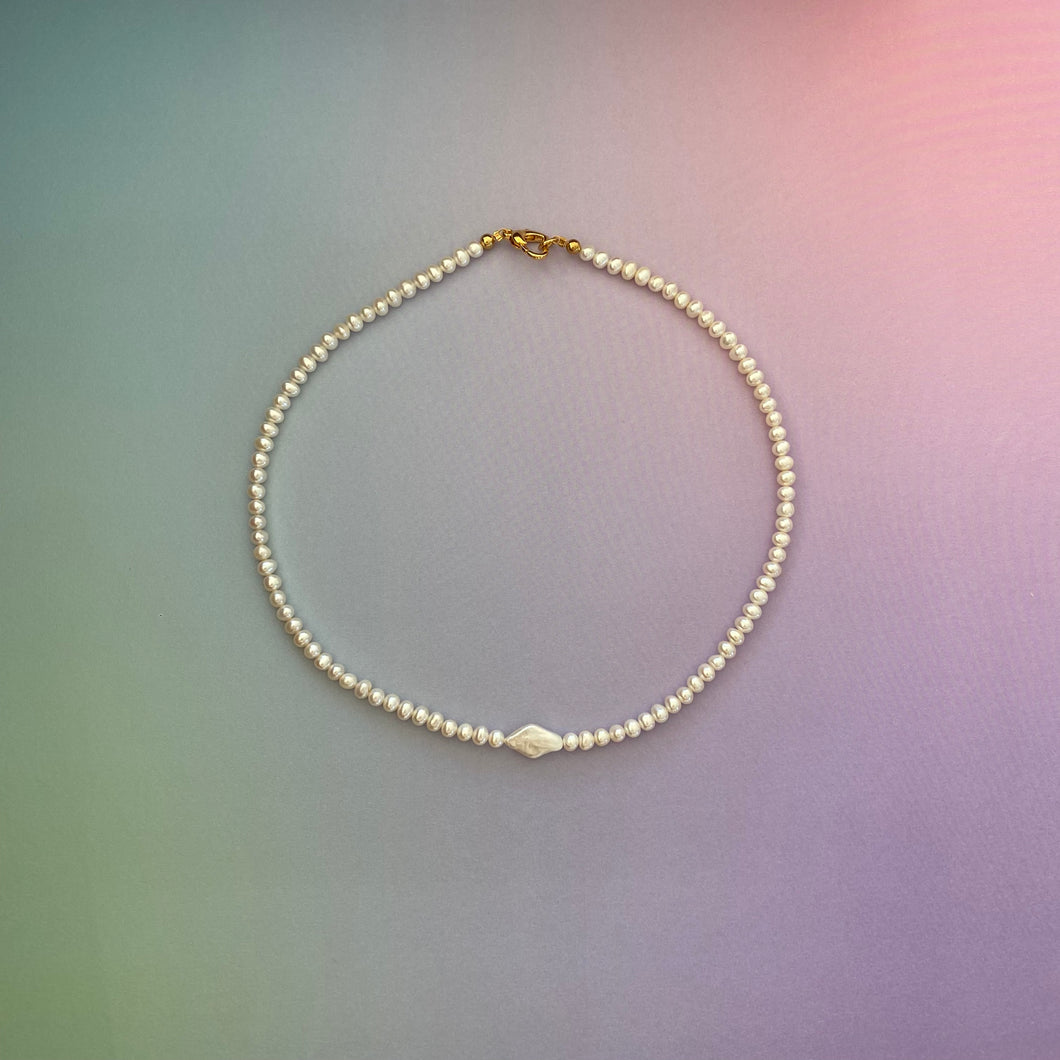 Shannon Necklace Full Pearl